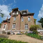 Le Manoir Des Rochers