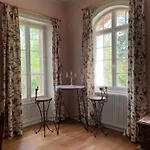 منزل للإقامة Le Manoir Des Rochers