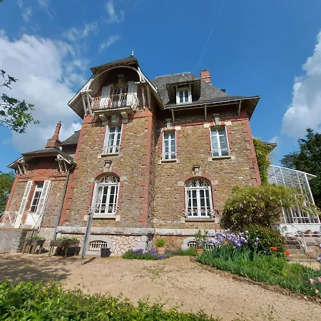 Le Manoir Des Rochers