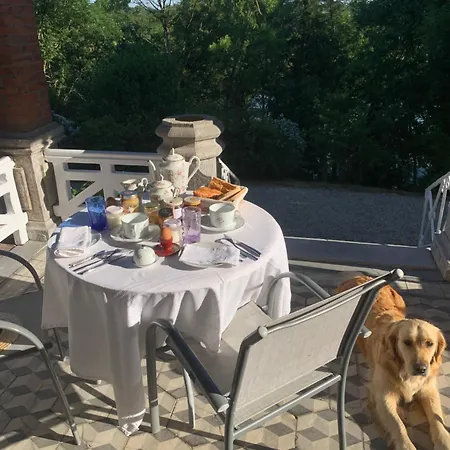 Le Manoir Des Rochers Séjour chez l'habitant *
