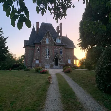 Le Manoir Des Rochers Privat bolig *