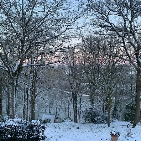 홈스테이 Le Manoir Des Rochers *