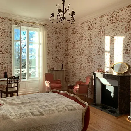 홈스테이 Le Manoir Des Rochers