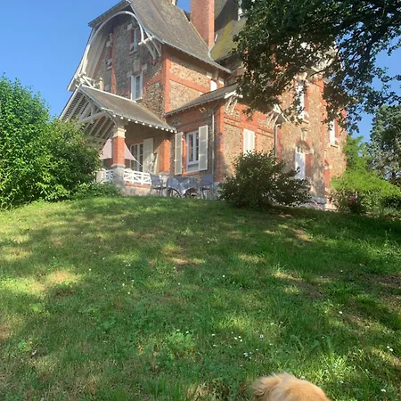 Le Manoir Des Rochers