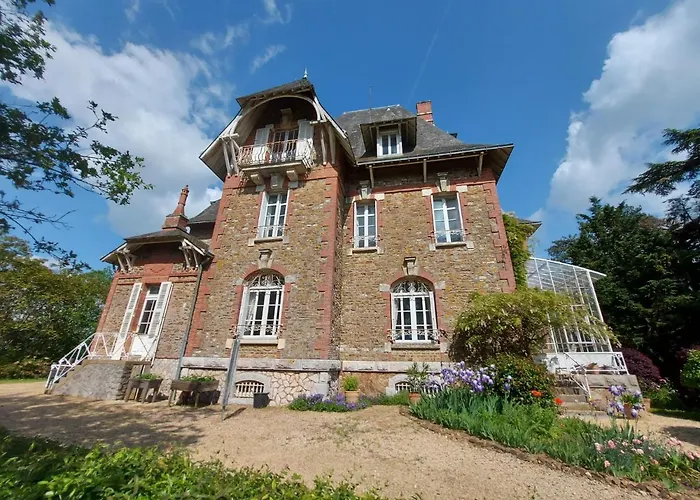 Le Manoir Des Rochers