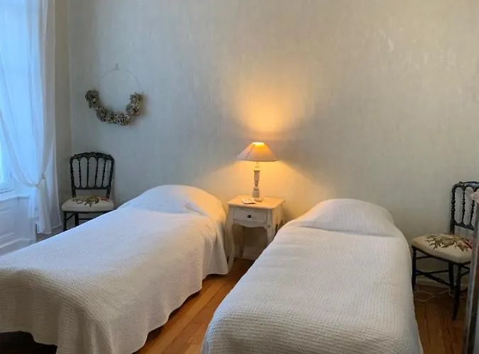 Le Manoir Des Rochers Bouere