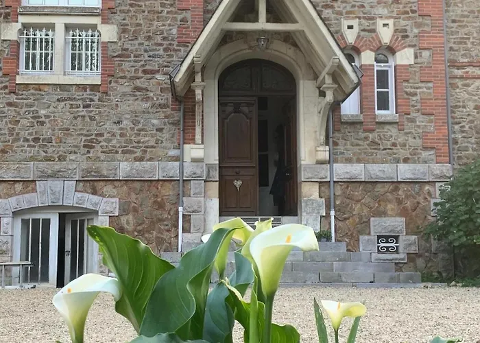 Rum i privatbostad Le Manoir Des Rochers Bouere